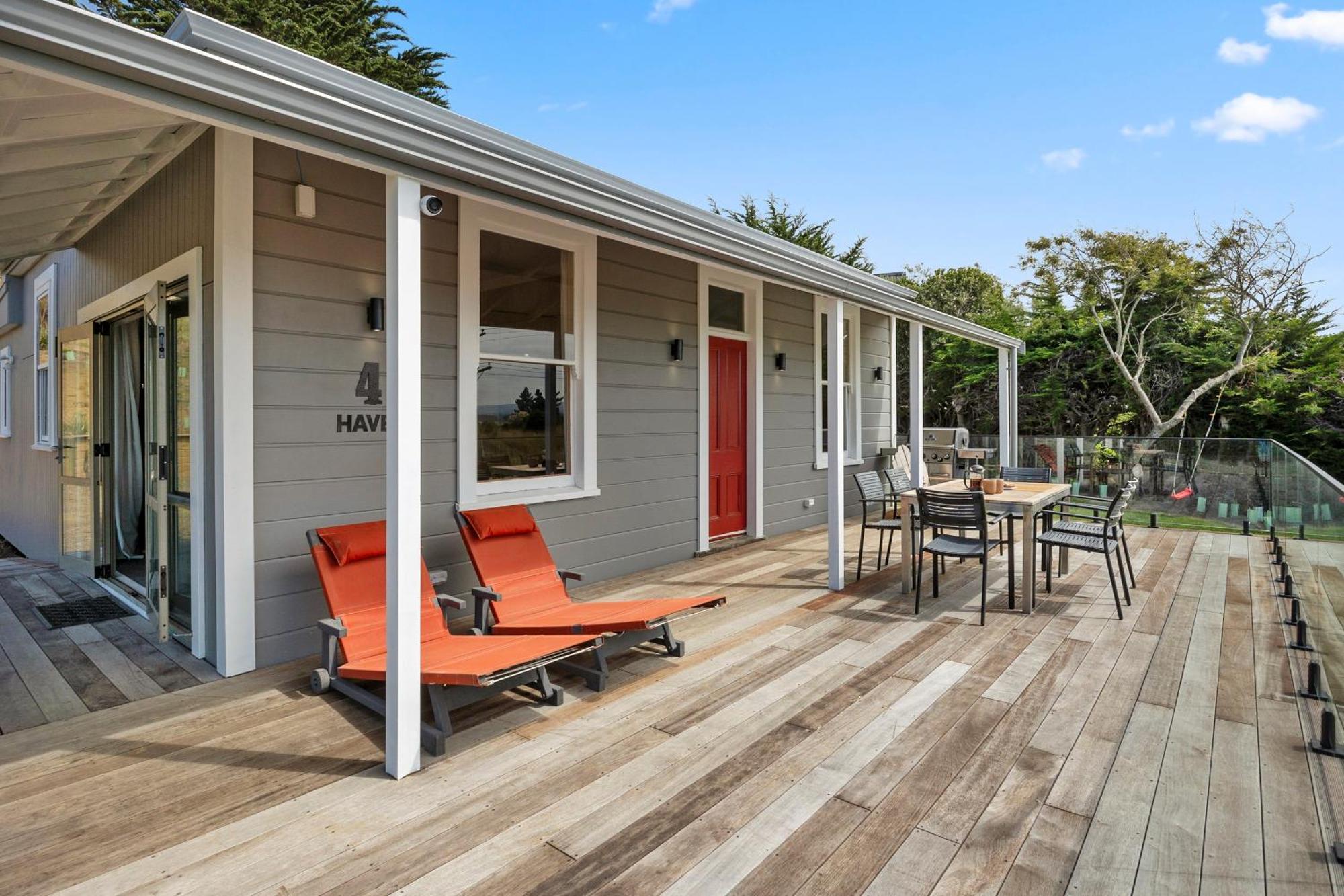 Moeraki Beach Haven - Otago Beachfront Home Экстерьер фото